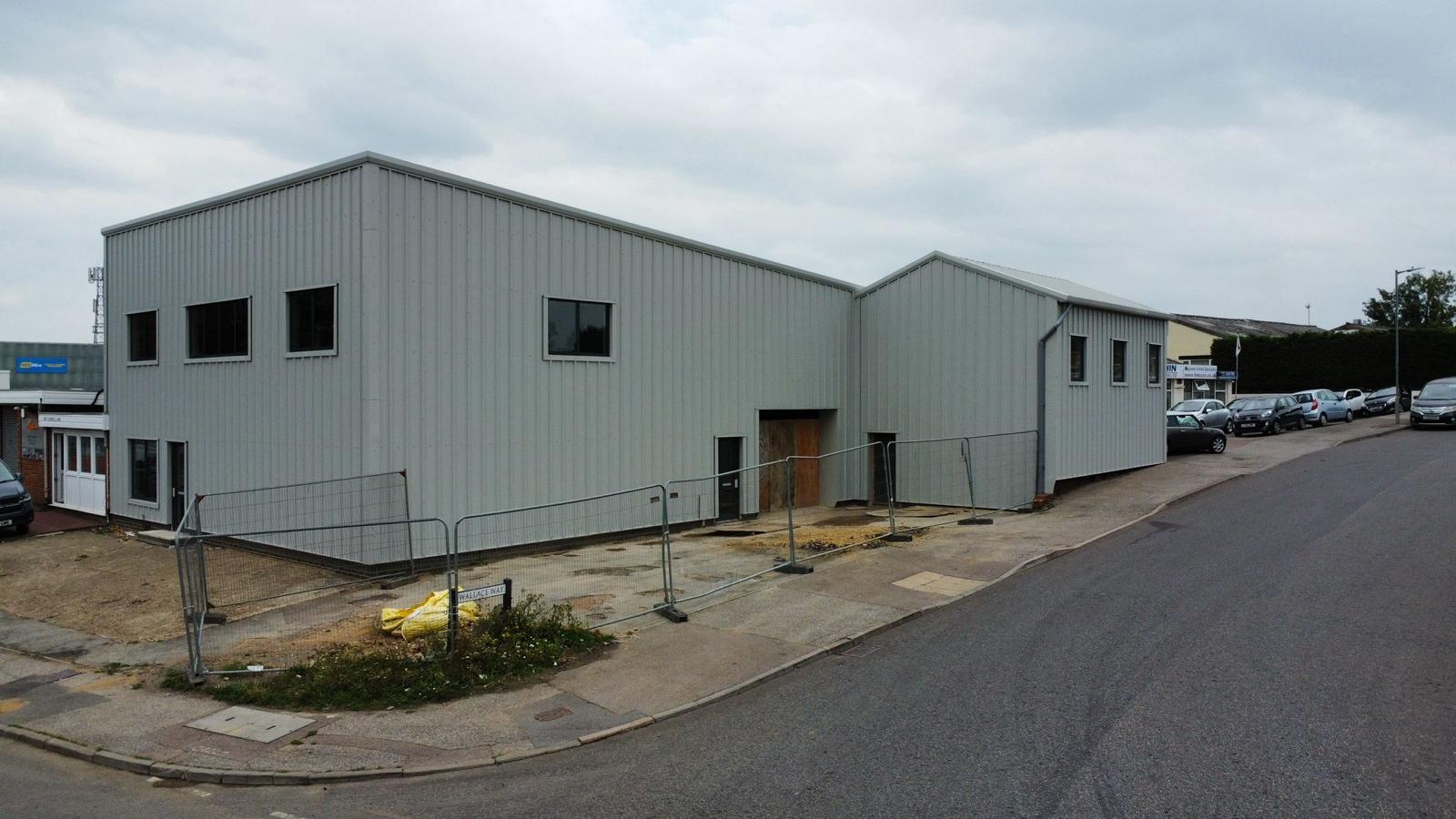New Build Commercial Cladding & Roofing Hitchin Hertfordshire
