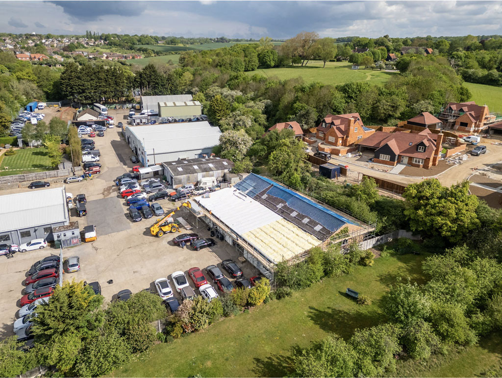 welwyn garden industrial unit roof replacement